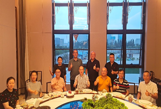 本处与山西赴台资质组团社联系交流