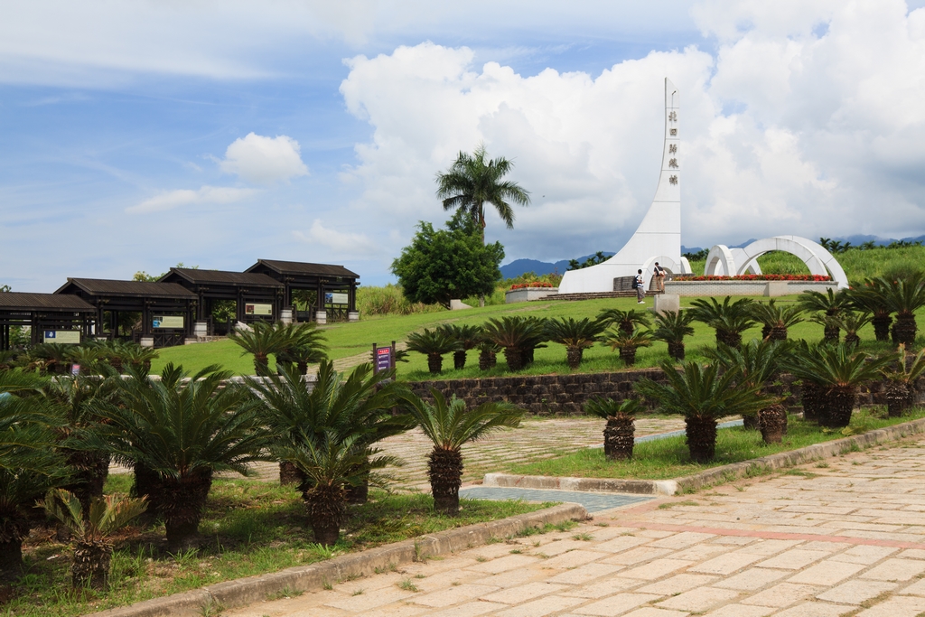 花莲瑞穗-养生温泉泛舟乐、茶香乳香咖啡香图示