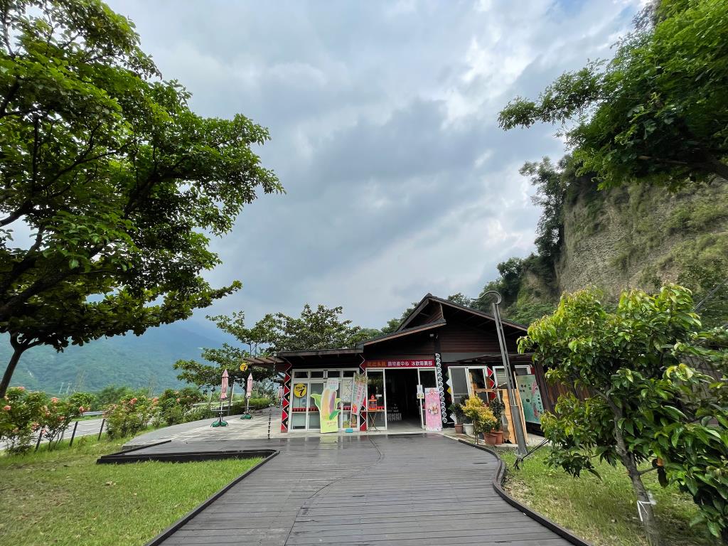 十八罗汉山服务区图示