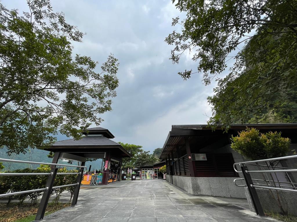 十八罗汉山服务区图示