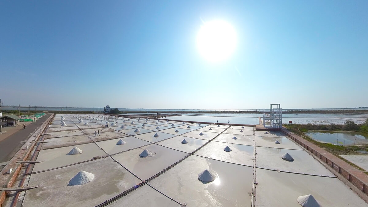 井仔脚盐田 (图片来自台旅会)