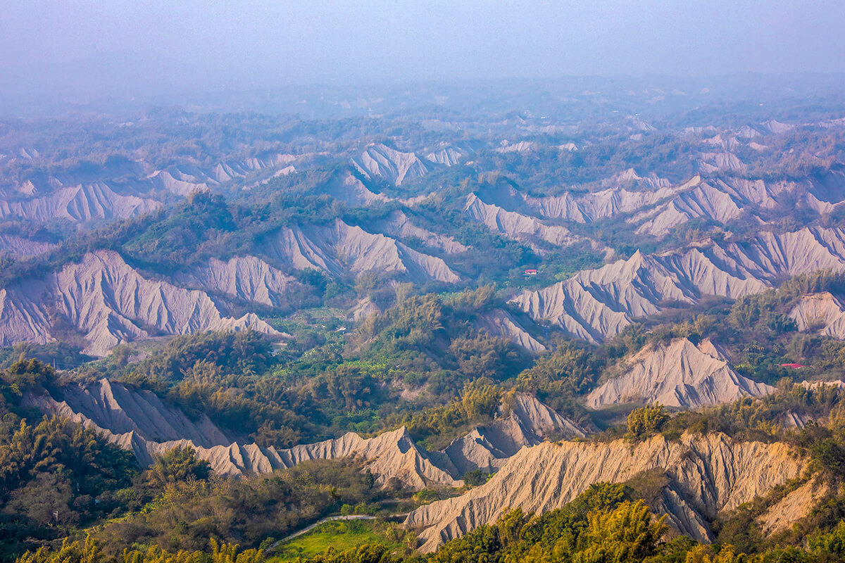 草山月世界大峡谷