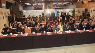 本处杨瑞宗主任12月15日与国台办交流局程金中局长、北京市旅游发展委员会鲁勇主任等人，假北京前门台湾会馆，参加澎湖大目船造访北京观光营销活动，活动包括澎湖观光推介、澎湖风味特产品尝及澎湖风光摄影展。