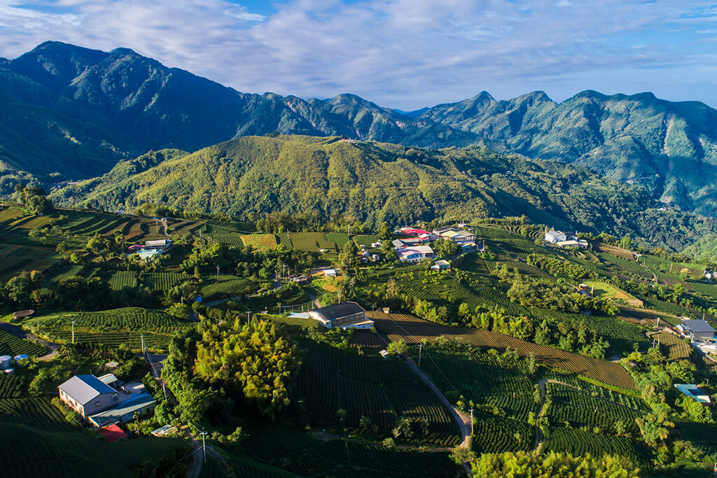 是观赏阿里山日出的好去处。